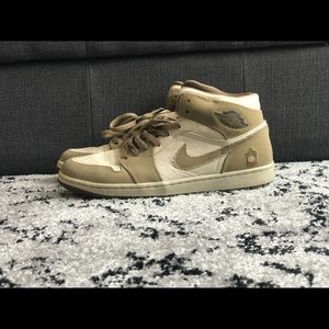 Men High Top Nike Sneakers